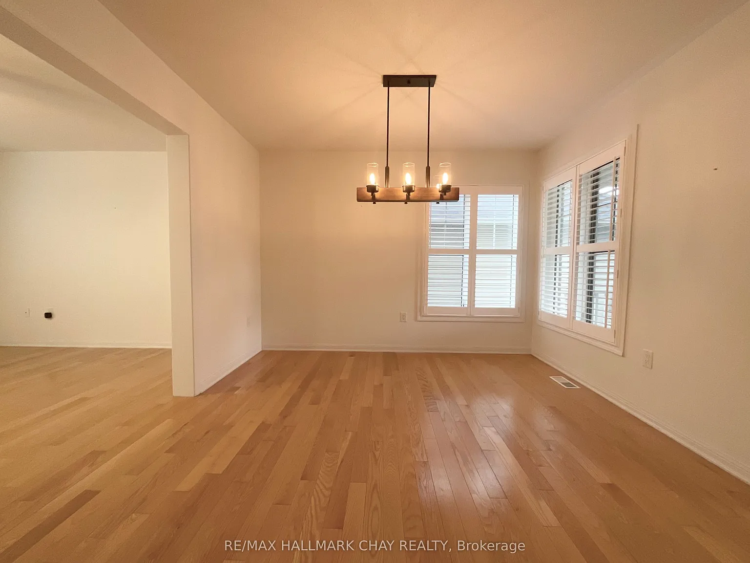 3 bed, $3,000 — Photo 3