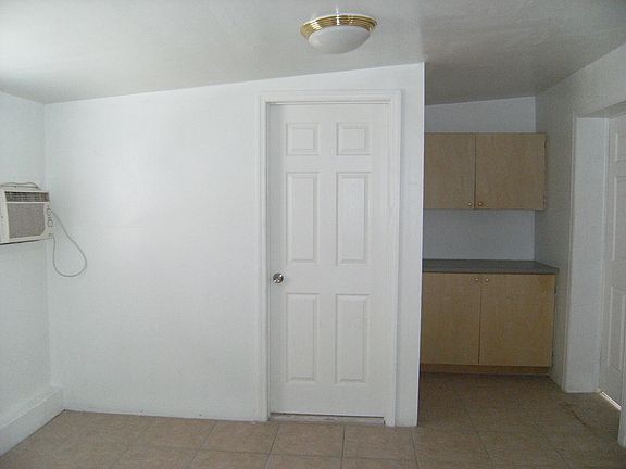 5th image of 2017 Flagler St APT D