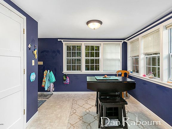 3rd image of 1773 60th St SE