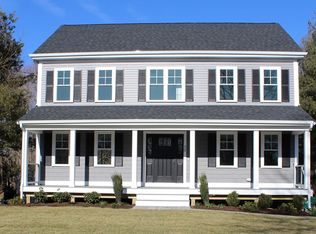 30 Division St, Attleboro, MA 02703