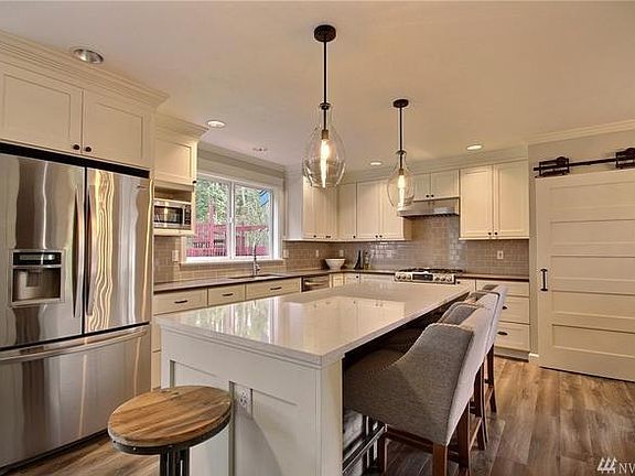 5th image of 11902 145th St E