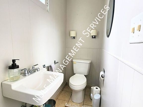 4th image of 5850 Burchfield Ave
