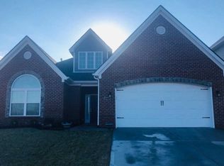 2708 Sandersville Rd, Lexington, KY 40511