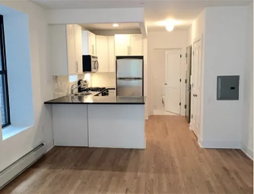 Rented by Level Group | media 28