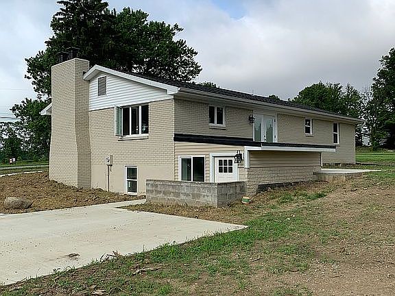 4th image of 5580 W State Route 73