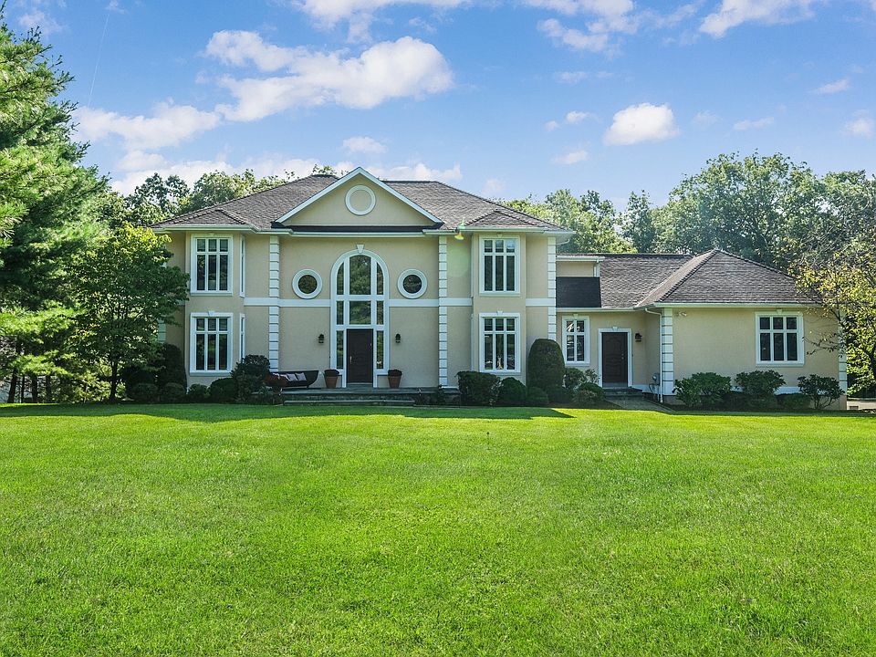5 Quaker Lane
