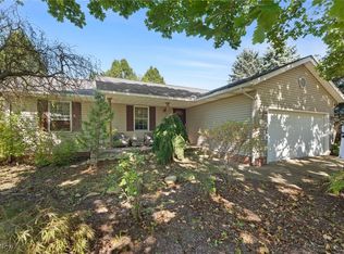 3461 Donegal Dr NE, Canton, OH