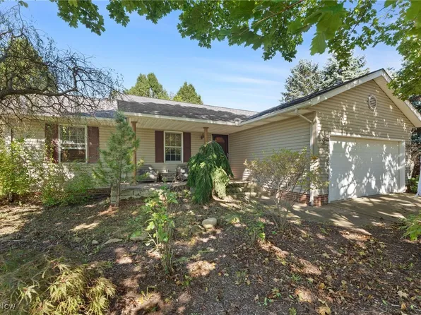 3461 Donegal Dr NE, Canton, OH 44721