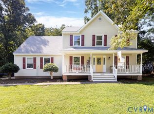 13802 Rockhaven Dr, Chester, VA 23836