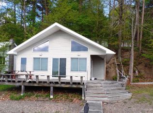 9176 S Rhodes Rd, Lodi, NY 14860