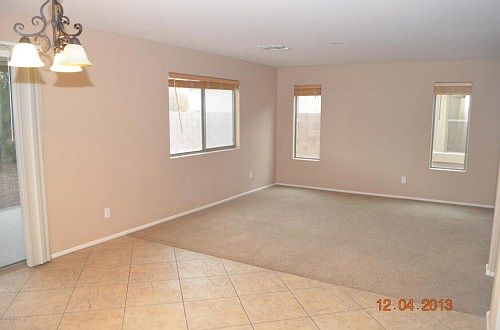 4th image of 430 E Angeline Ave