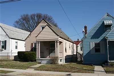 2nd image of 6820 Betts Ave