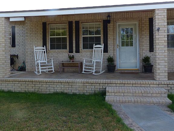 2nd image of 501 Tarver Ave