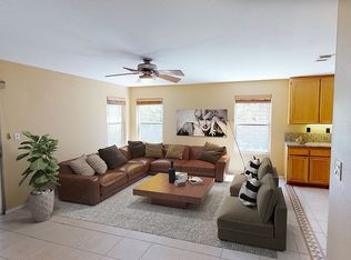 29780 Creekbed Rd, Castaic, CA 91384