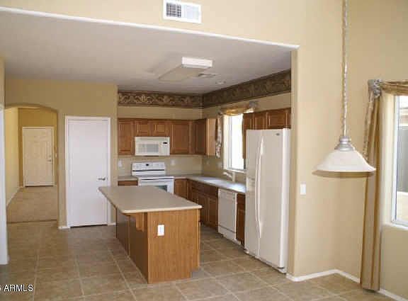5th image of 44141 W Oster Dr