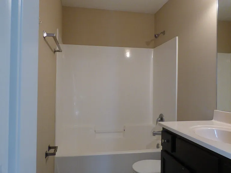 115 N Garth Ave — Photo 12