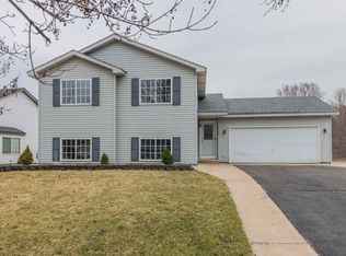 5880 180th St W, Farmington, MN 55024