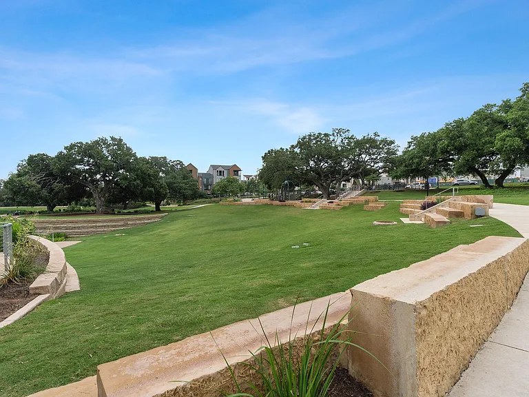 4501 Jackson Ave #5205 — Photo 40