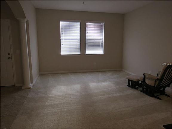 3rd image of 837 Woods Landing Dr