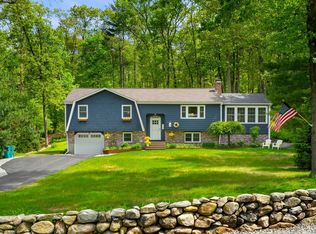 154 Carpenter Rd, Northbridge, MA 01534