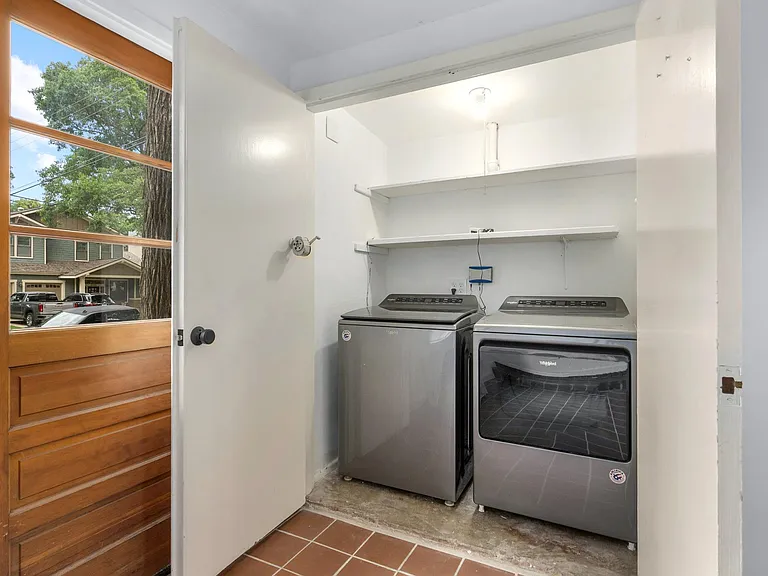 2618 Pembrook Trl — Photo 26