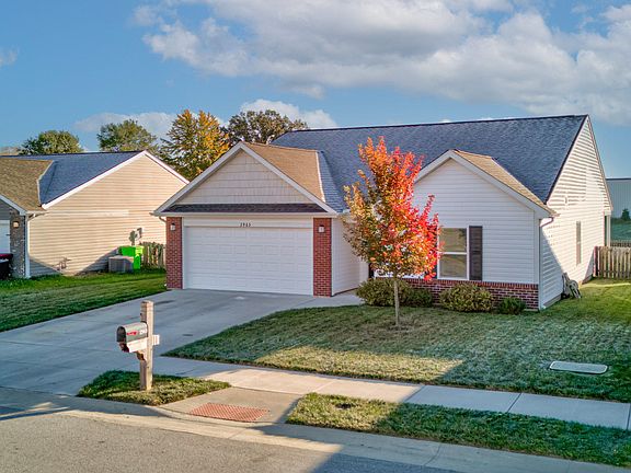2nd image of 2965 Poinciana Dr