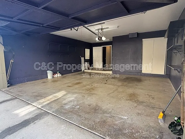 533 W 23rd St #9 — Photo 17