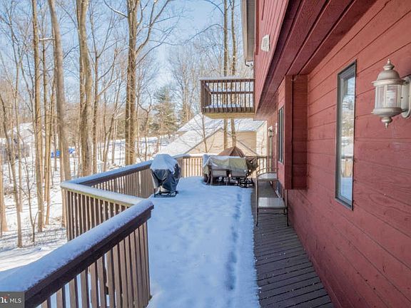 4th image of 1523 Canyon Dr