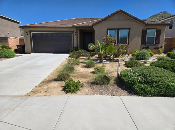 7900 Raincross Ct, Riverside, CA 92507