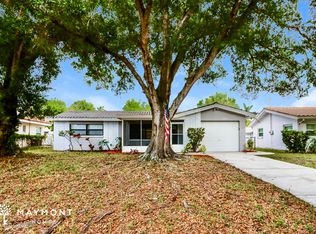 2086 Shadow Ln, Clearwater, FL 33763