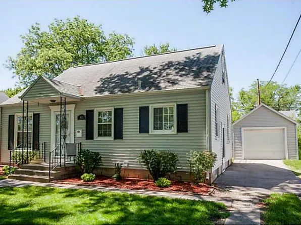 1822 Chandler St SW, Cedar Rapids, IA 52404