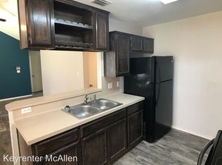 1816 E 24th St, Mission, TX 78574