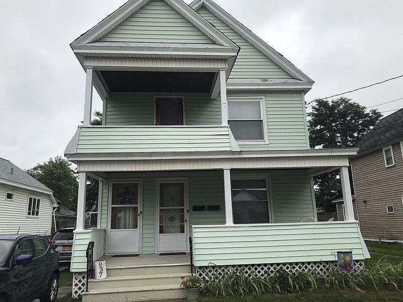 2nd image of 937-939 CLEVELAND Avenue