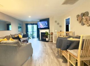 402 Forest Park Rd #D, Wilmington, NC 28409