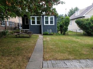 6349 W Addison St, Chicago, IL 60634