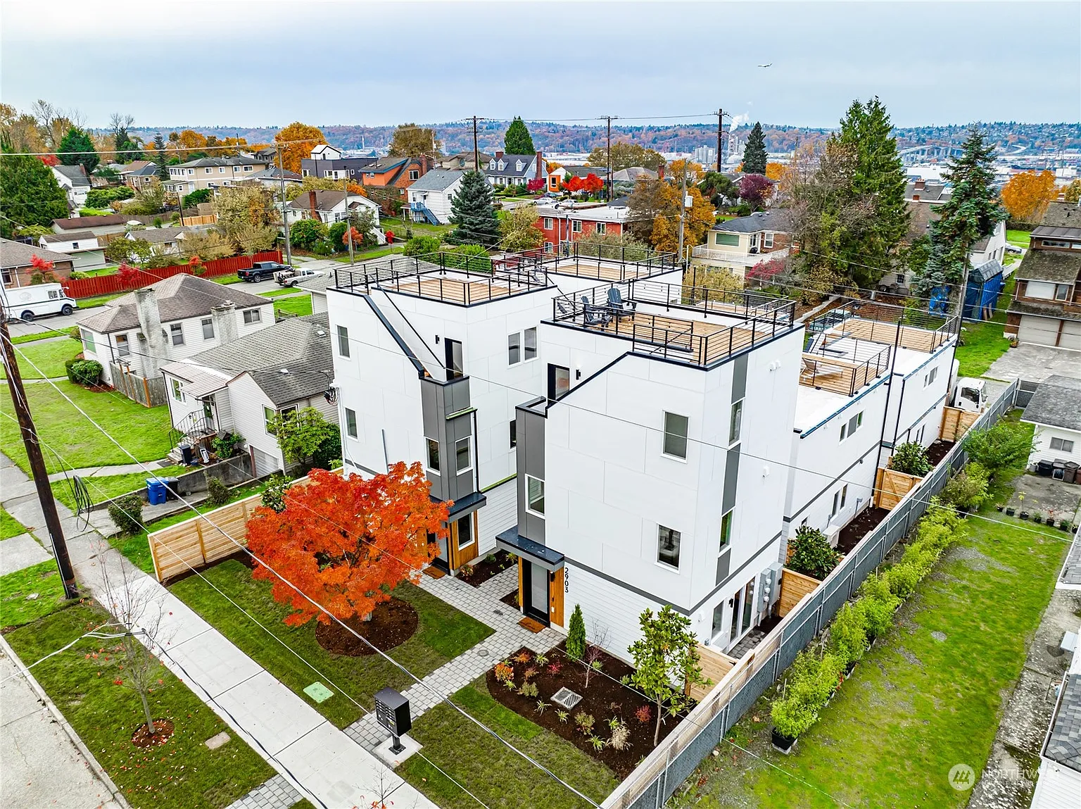 2909 13th Avenue S photo 1