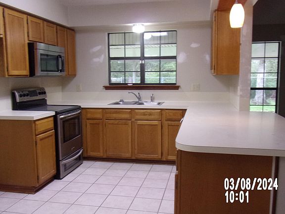 4th image of 404 Rocky Mound Dr