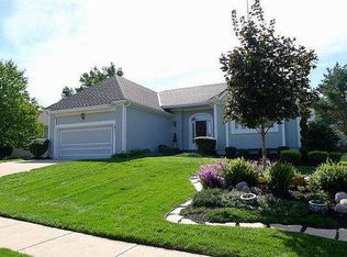 7911 W 138th St, Overland Park, KS 66223