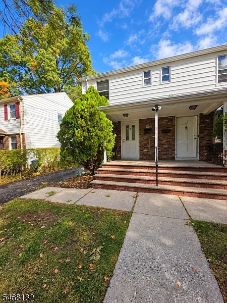 3 bed, 2.0 bath, $3,400 — Photo 1