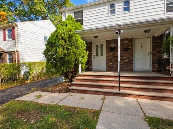 5 Babcock Pl, West Orange, NJ 07052