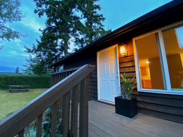 2821 Pacific St, Bellingham, WA 98226