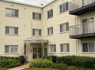 1001 Chillum Rd APT 211, Hyattsville, MD 20782