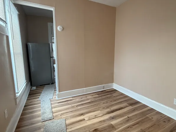 419 E North St, Greenfield, IN 46140