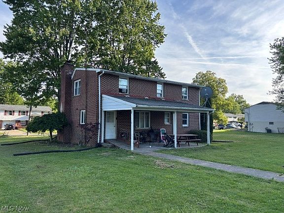 4th image of 1006 Orlo St NW