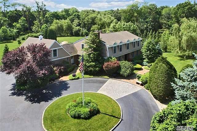 1st image of 25 Glenby Ln