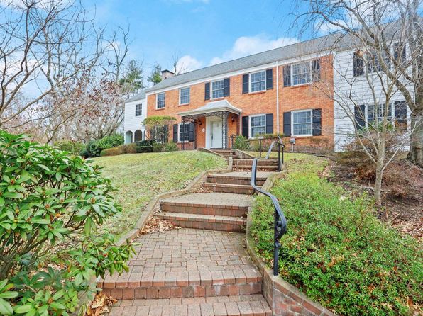 23 Oak St