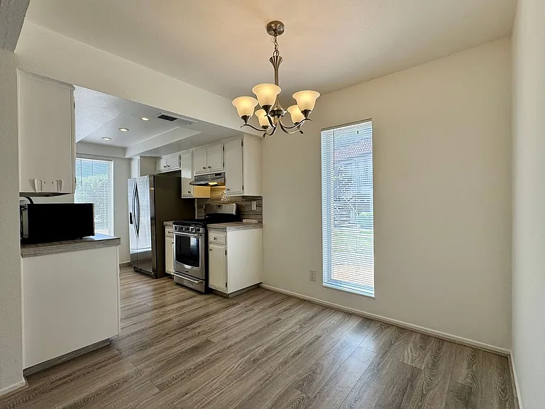 6878 Navajo Rd #25 — Photo 8