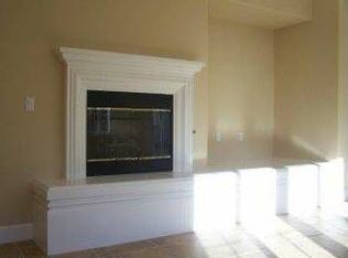 15851 Crescent Park Cir, Lathrop, CA 95330