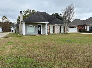 16332 Natalie Ln, Prairieville, LA 70769