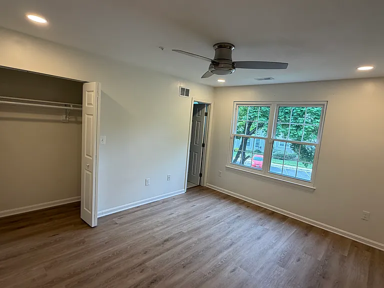 17933 Shotley Bridge Pl — Photo 5